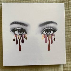 Kylie cosmetics burgundy palette